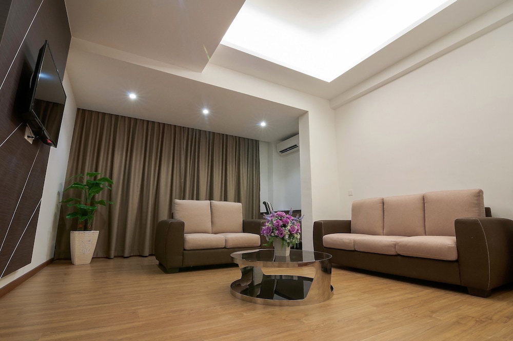THE REED HOTEL MELAKA – Formerly E-Red Hotel Melaka 34/52