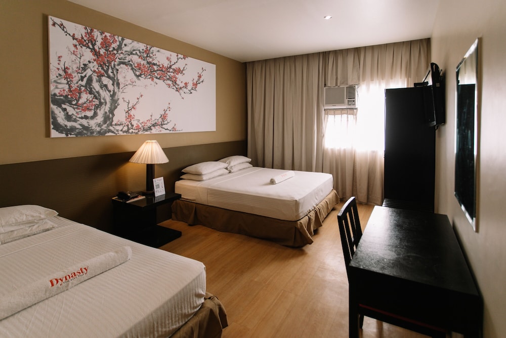 Dynasty Tourist Inn 33/69