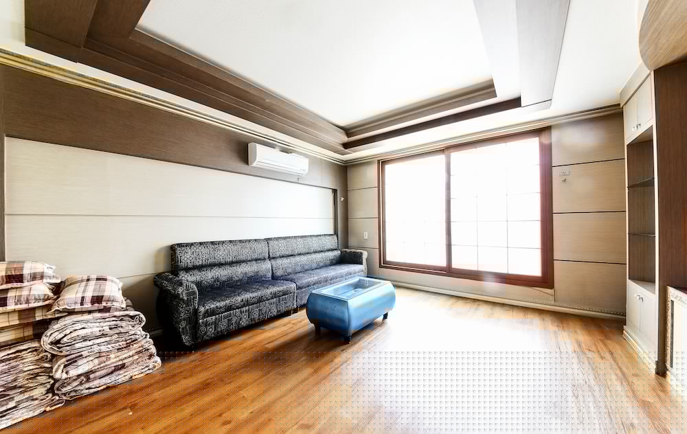Sense Motel 21/50