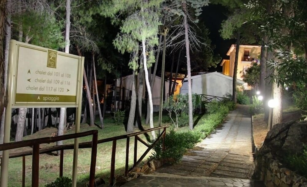 HOTELCLUB GUARDACOSTA 49/50