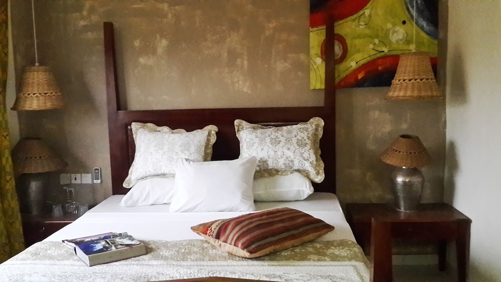 Accra Royal Castle Apartments Suites 19/48