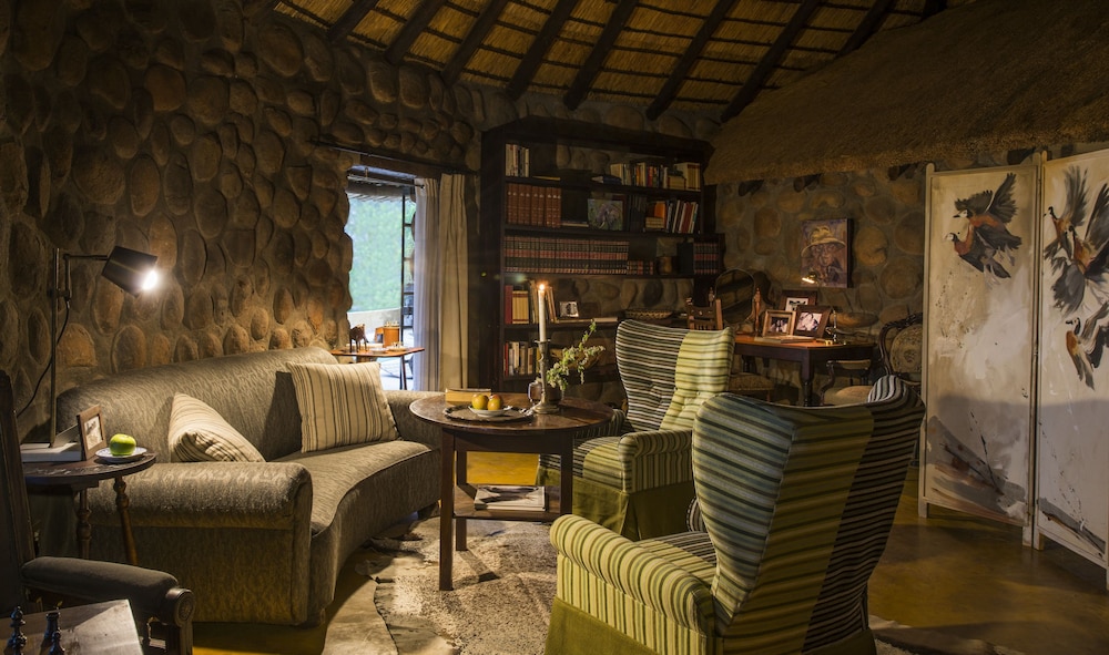 Geigers Camp at Motswari Private Game Reserve 12/34