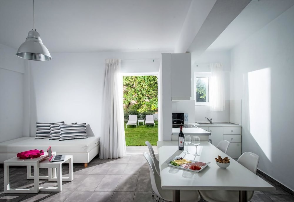 Fedra Apartments 14/27