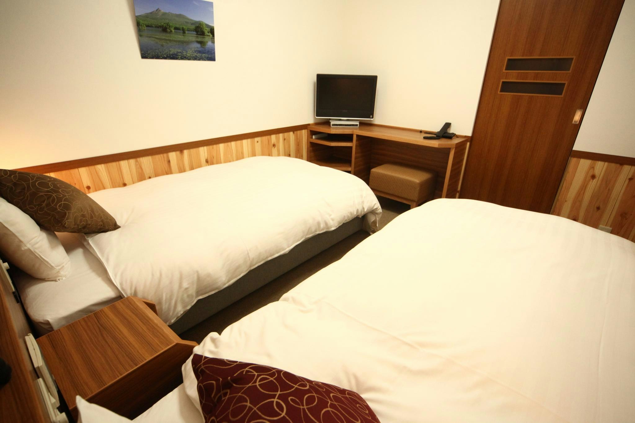 Compact, Twin Beds