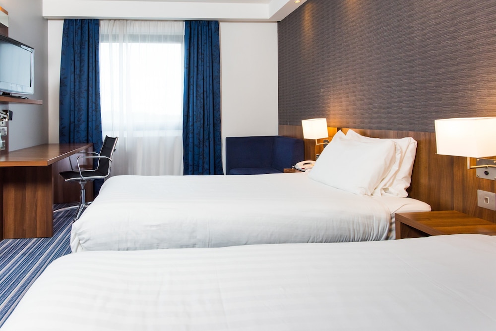 Holiday Inn Express Tamworth 28/58