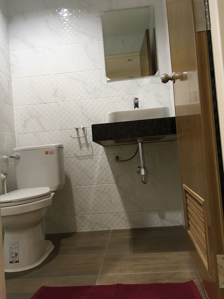 Baanwanchart Bangkok Residences 49/50