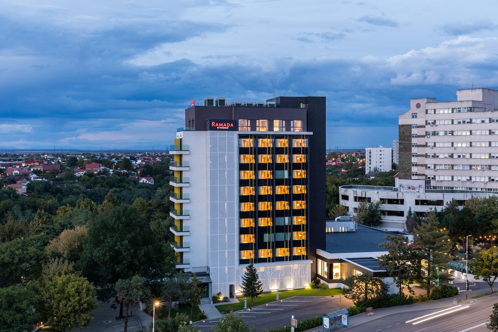 Ramada by Wyndham Slatina Parc 2/49