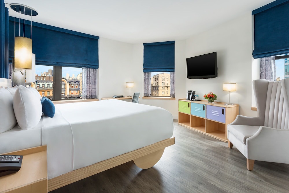 Arthouse Hotel New York 19/71