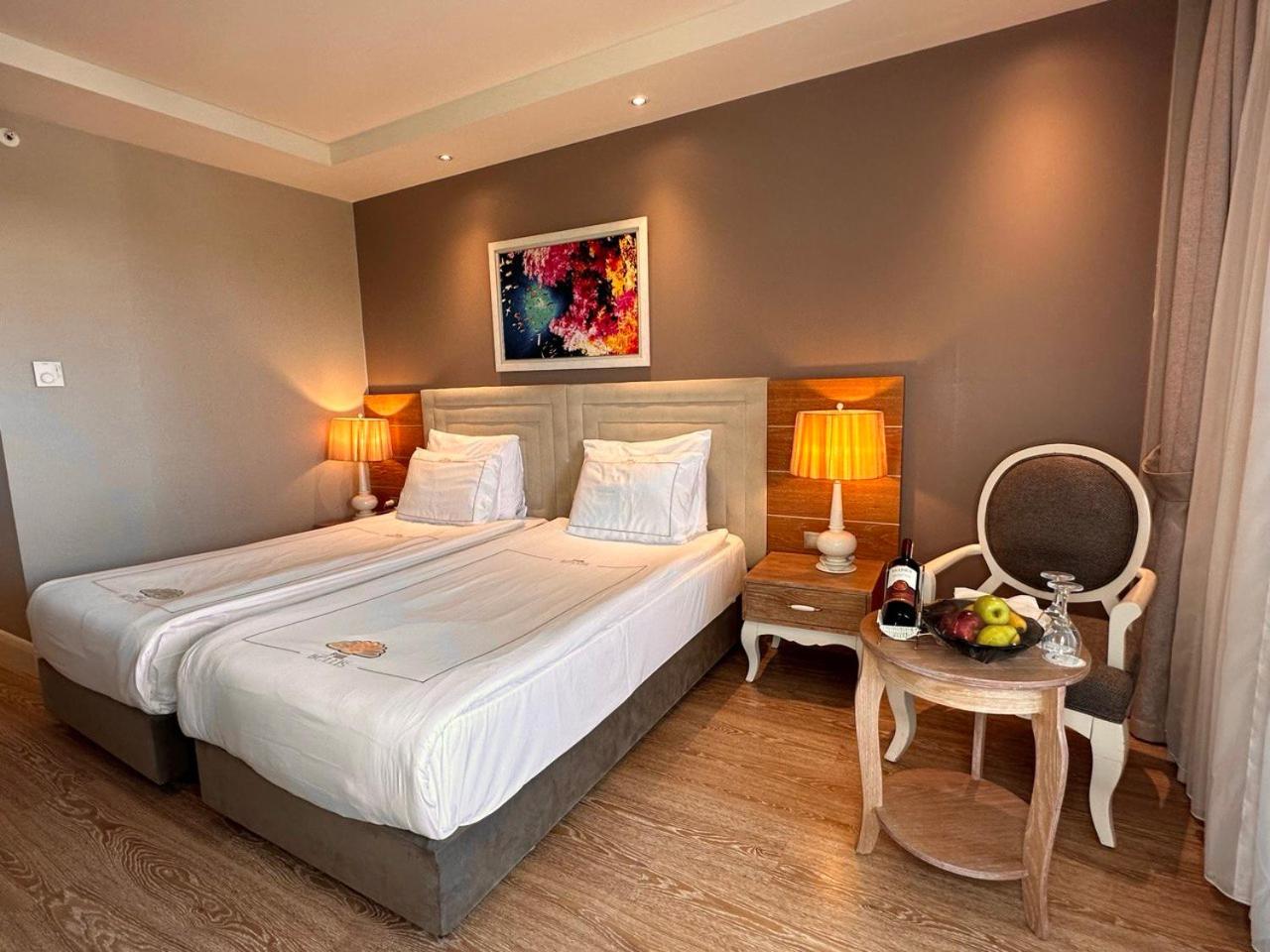 Standard, Double Bed, Land View