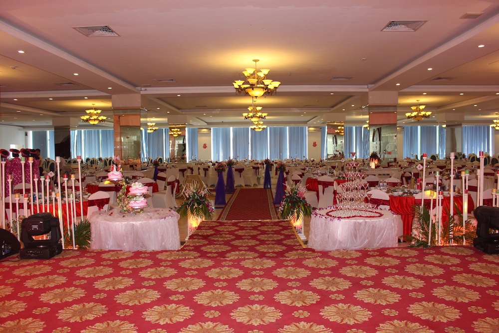 The Vissai Hotel 66/71