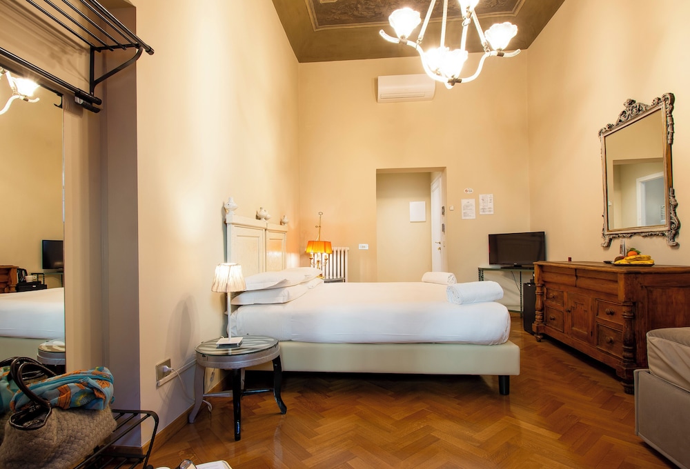 N4u Guest House 20/50