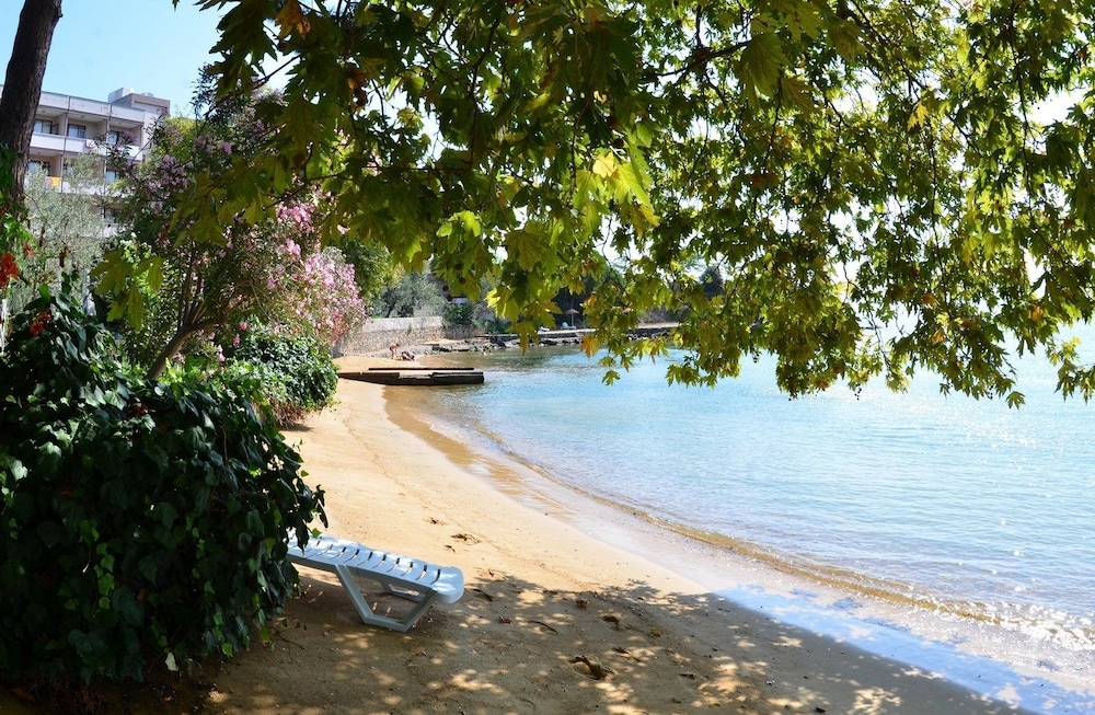 Tatlisu Kirtay Hotel 14/25