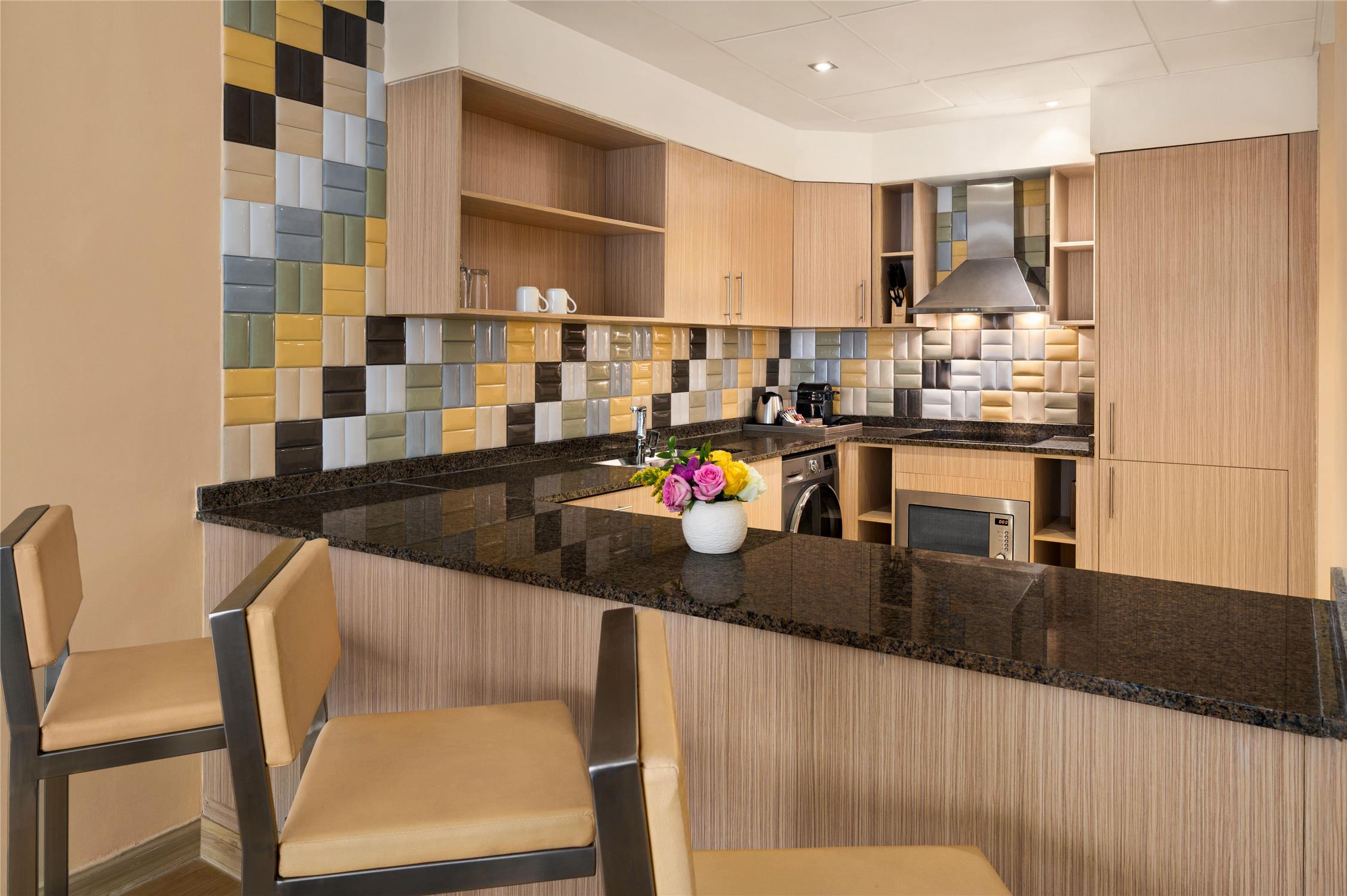 Wyndham Doha West Bay 48/62