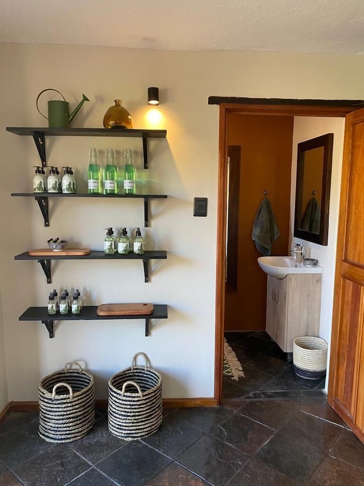 Sediba Private Game Lodge 50/50