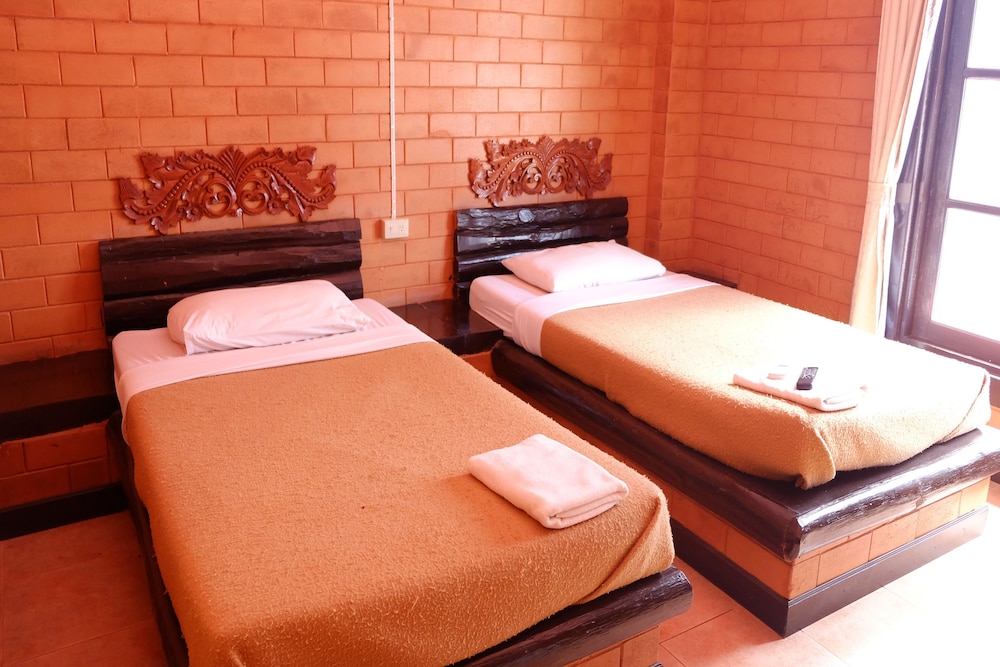 Changsova Hotel 25/36