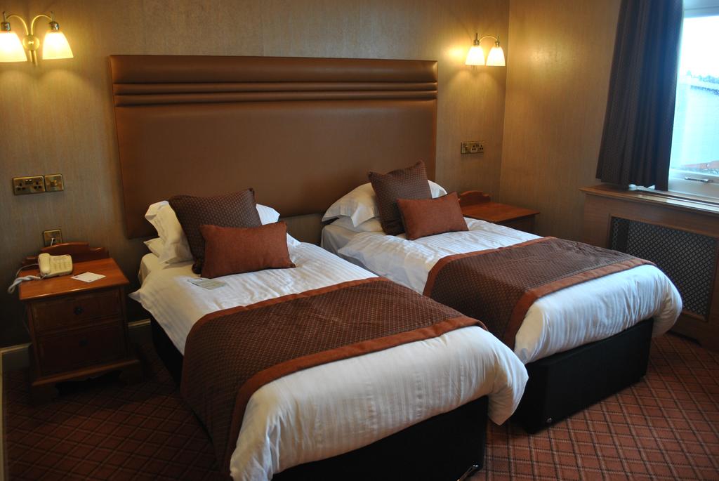 Cairndale Hotel & Leisure Club 12/27
