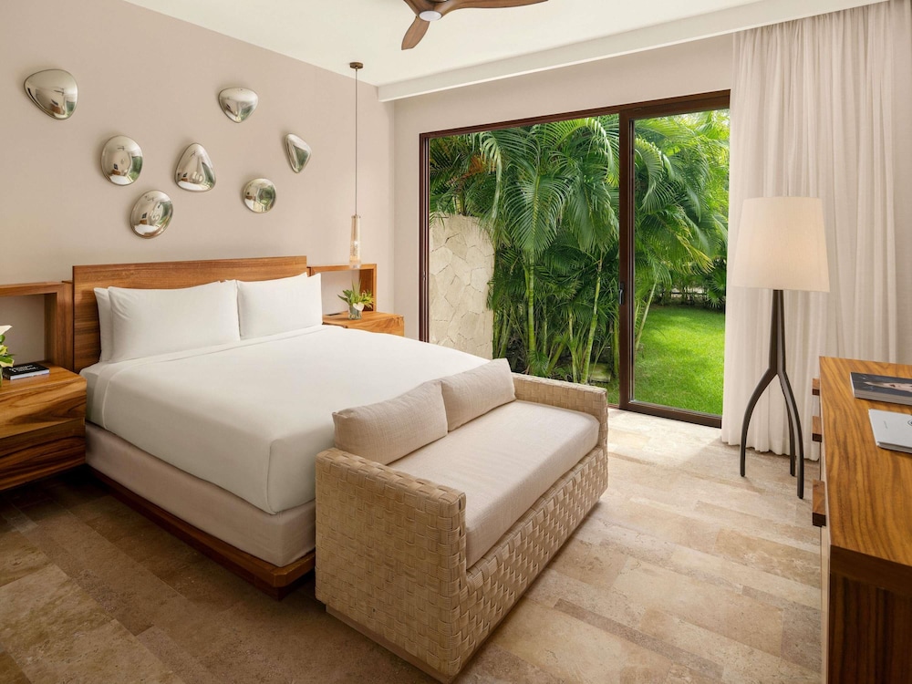 3 Bedrooms, Garden, Villa, Twin Beds, 2 King Beds