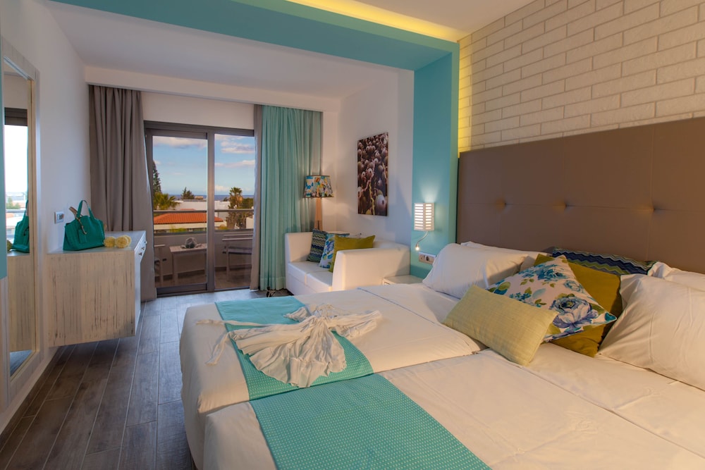 Cooee Kyknos Beach Hotel 34/75