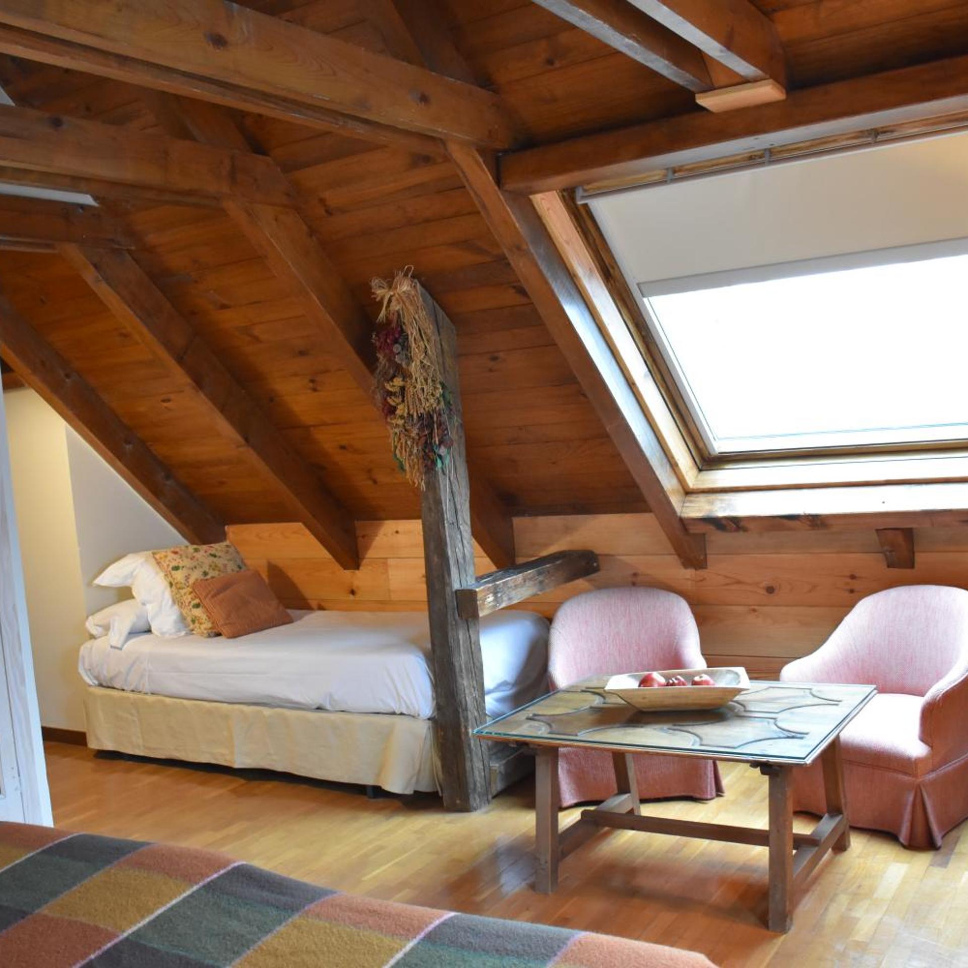 HOTEL VAL DE RUDA 27/76