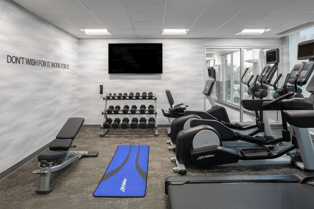 Fairfield Inn & Suites By Marriott Kenosha Pleasant Prairie 18/34