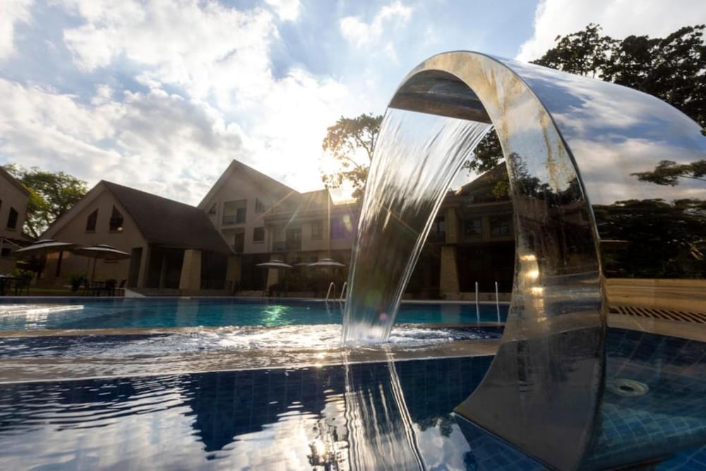Hermosa Garden Hotel & SPA 28/34