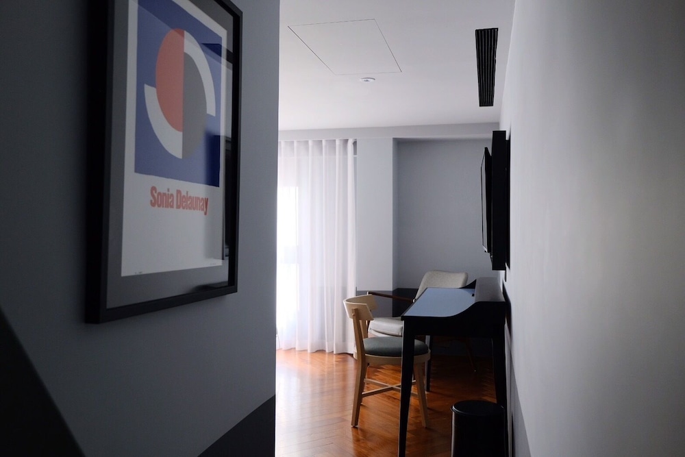 RedDot Hotel 42/50
