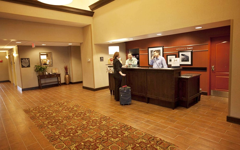 Hampton Inn And Suites Seattle Kent Wa 11/74