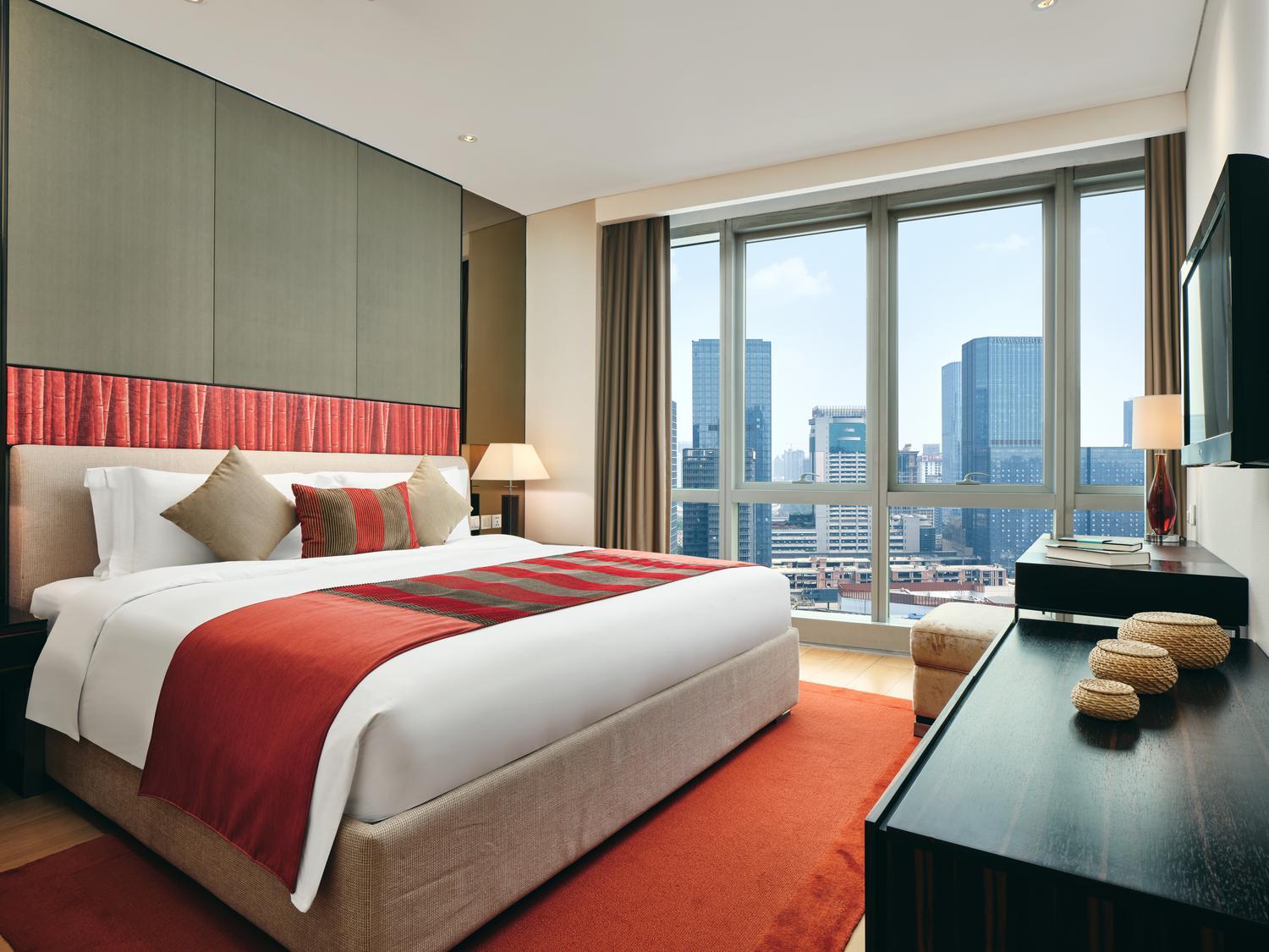 3 Bedrooms, Suite, Double Bed, Kitchenette, High Floor