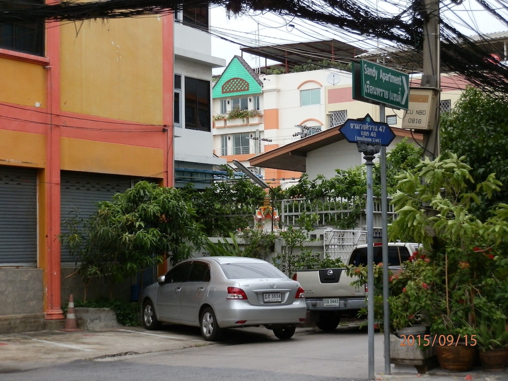 Sandy Serviced Apartment 42/62
