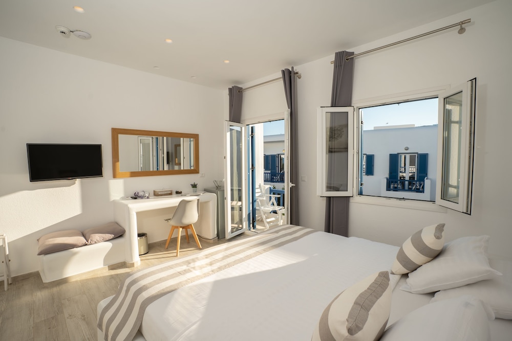 Acrogiali Beach Hotel 45/70