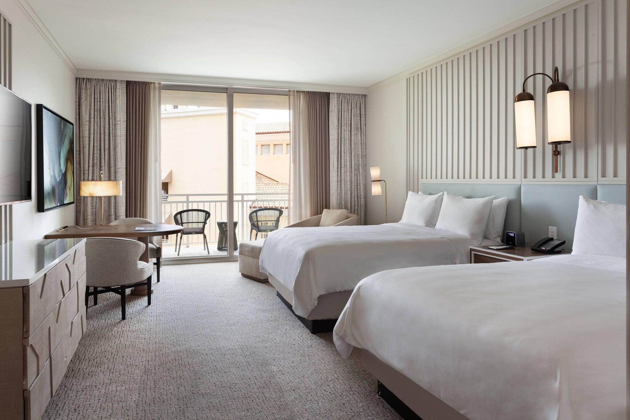غرفة رباعية بسريرين كوين بإطلالة على البحر، JW Marriott Miami Turnberry Resort & Spa 3/6