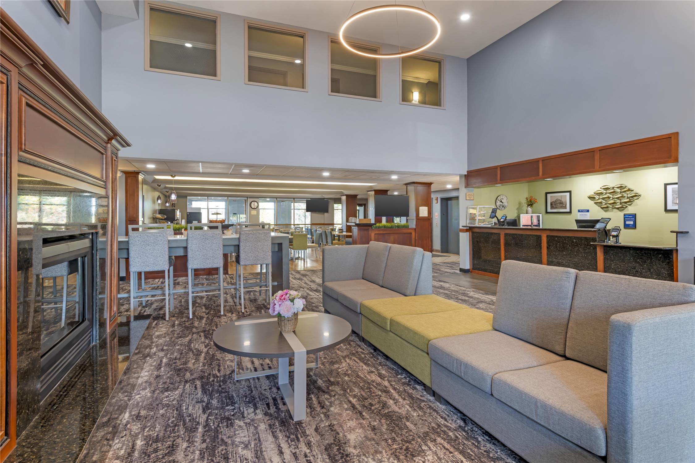 Best Western Plus Eau Claire Conference Center 36/62