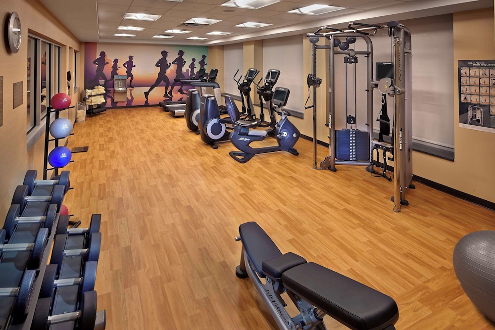 Hyatt Place Warwick/Providence Airport 33/58