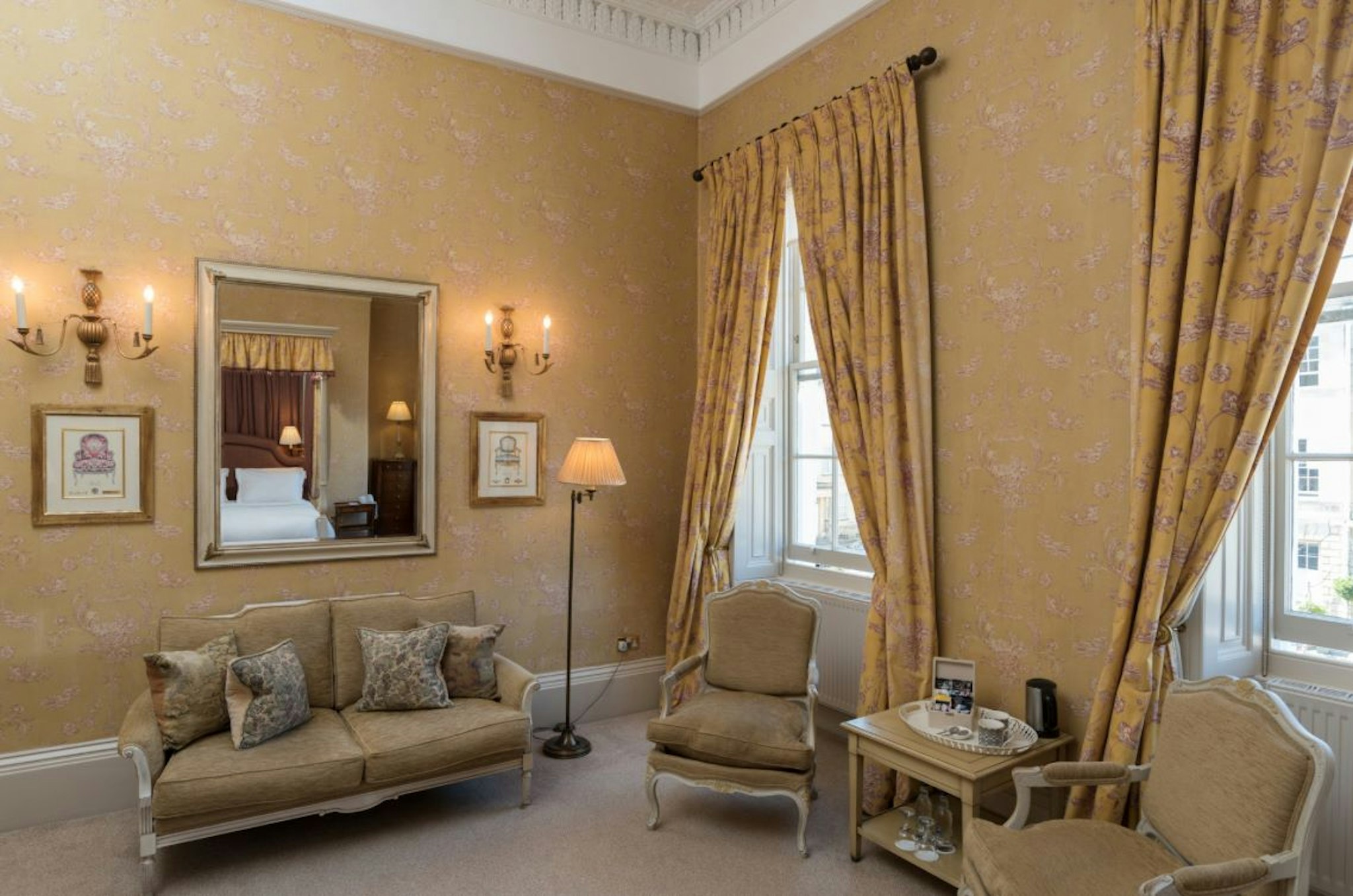Dukes Hotel 30/50