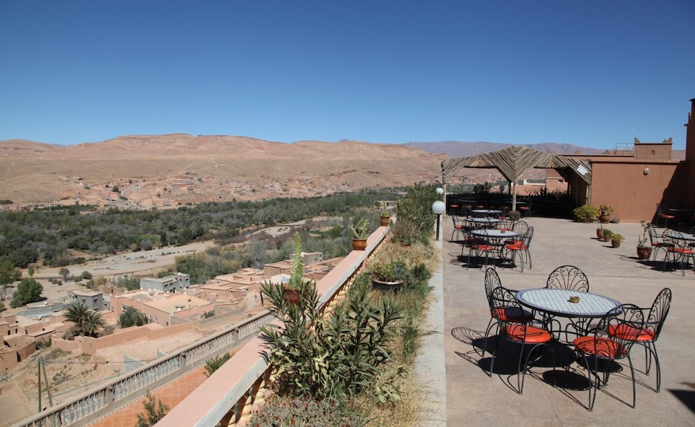 La Kasbah De Dades 36/48