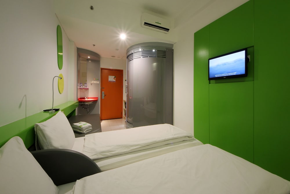 POP! HOTEL KEMANG JAKARTA 18/38