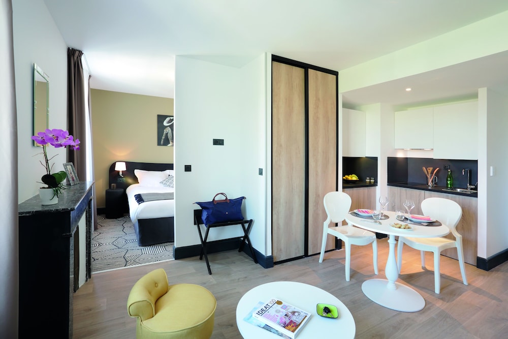 Appart City Collection Nimes Arenes 38/85
