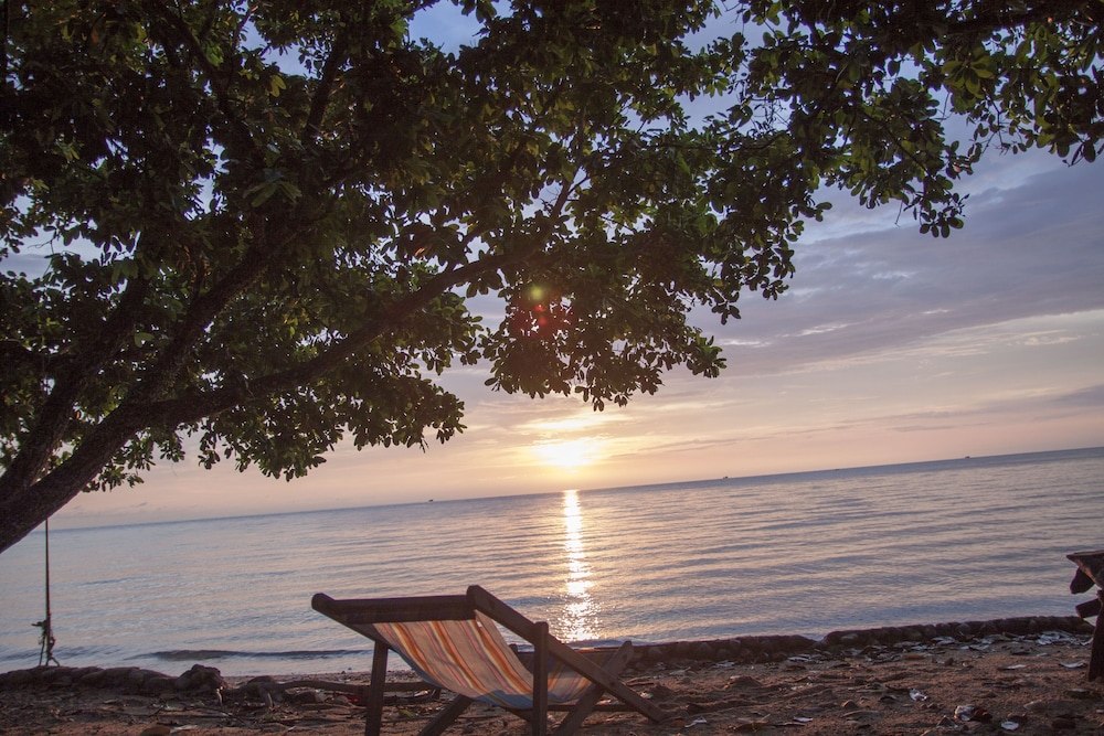 Ban Na Kai Mook Beach 33/50