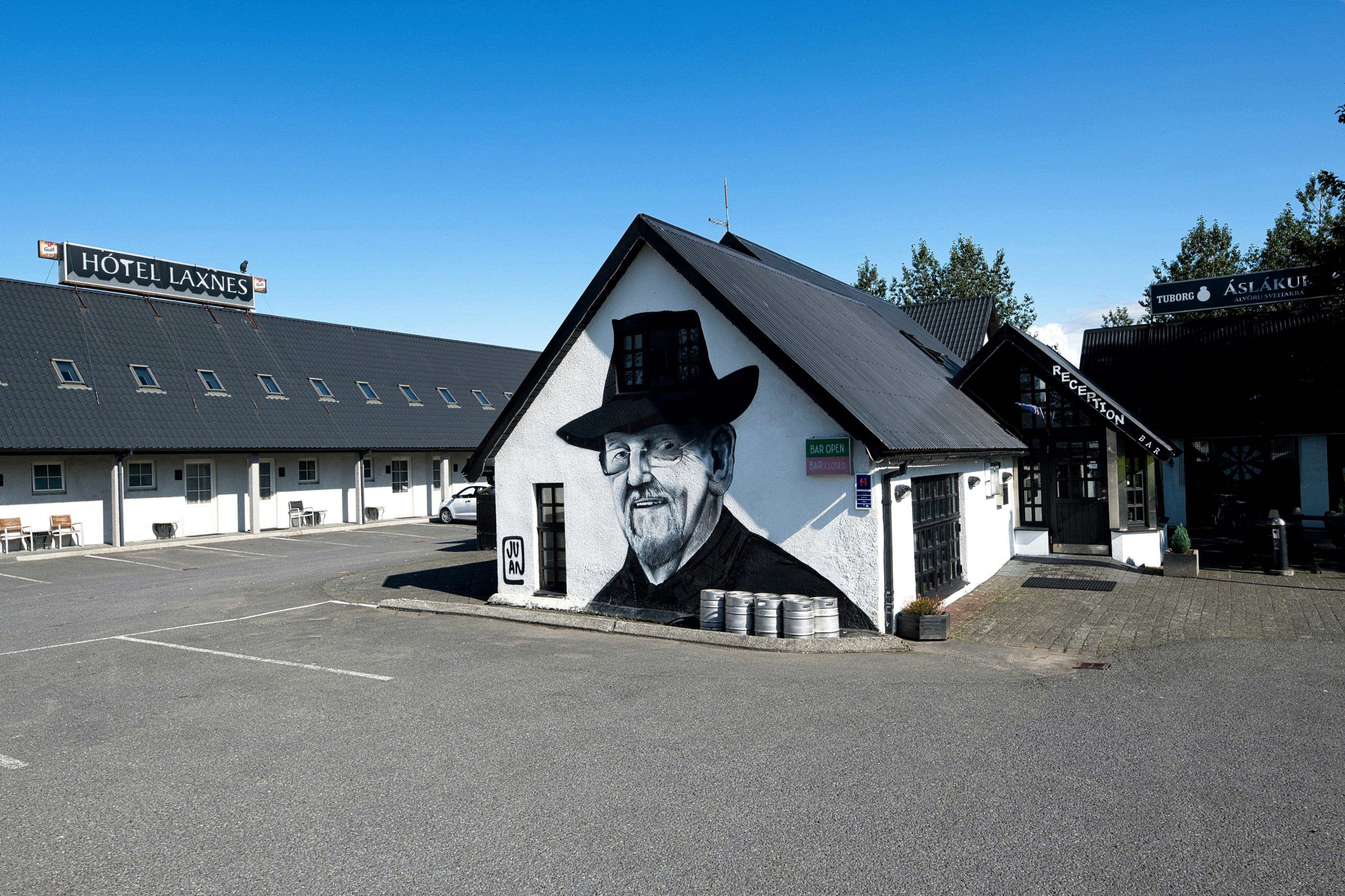 Laxnes Hotel 56/63
