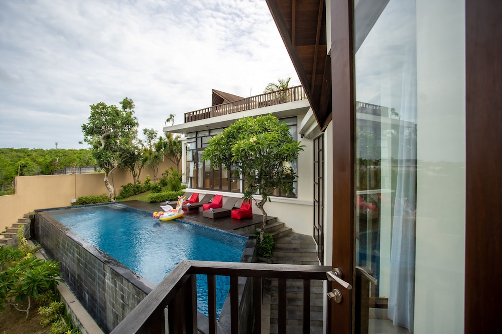 Jimbaran View Villa 34/37