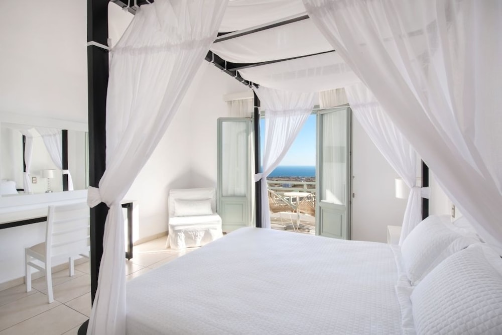 Astro Palace Suites And Spa 17/73