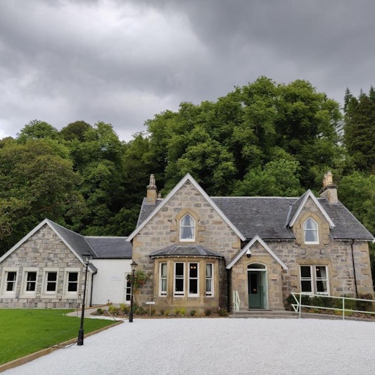 Rokeby Manor 33/37