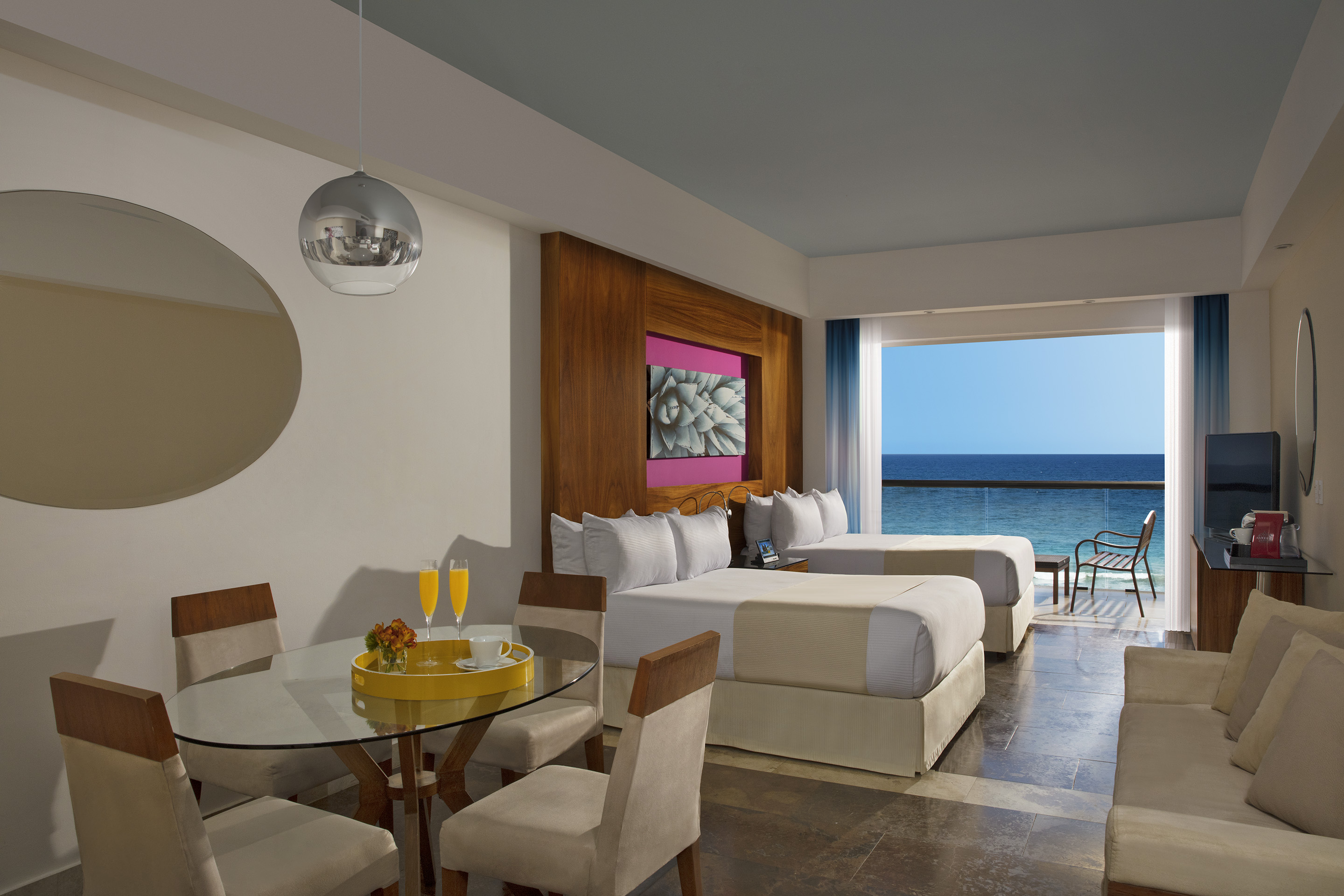 Altitude Junior Suite Ocean Front Double