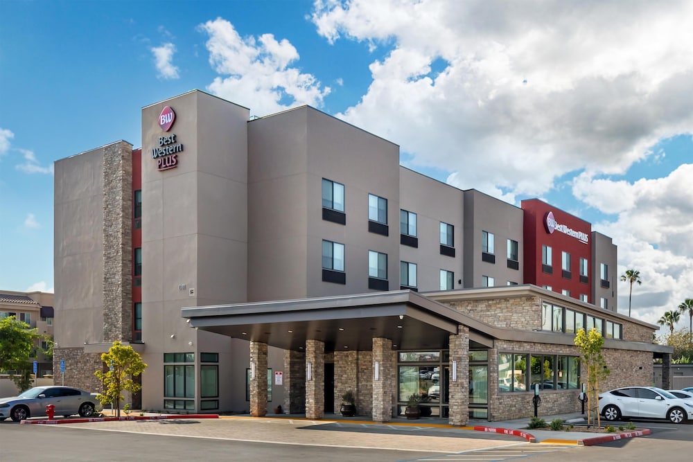 Best Western Plus Rialto 38/43