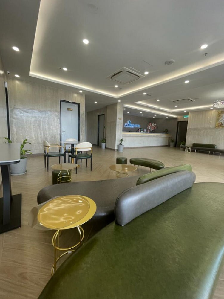 Sri Indar Hotel & Suites Parit Buntar 12/19