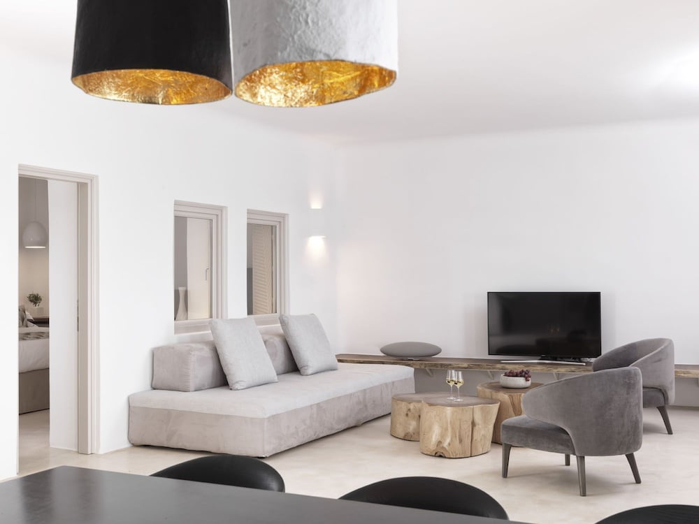 Astra Suites 29/50