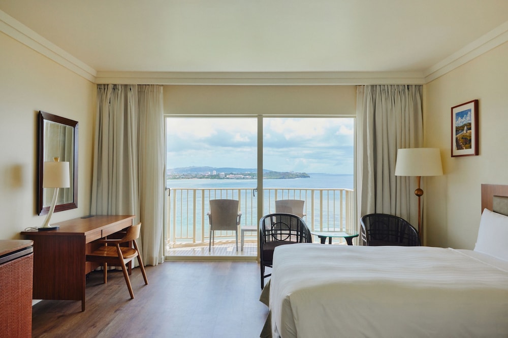 Club, 2 Double Beds, Ocean Front