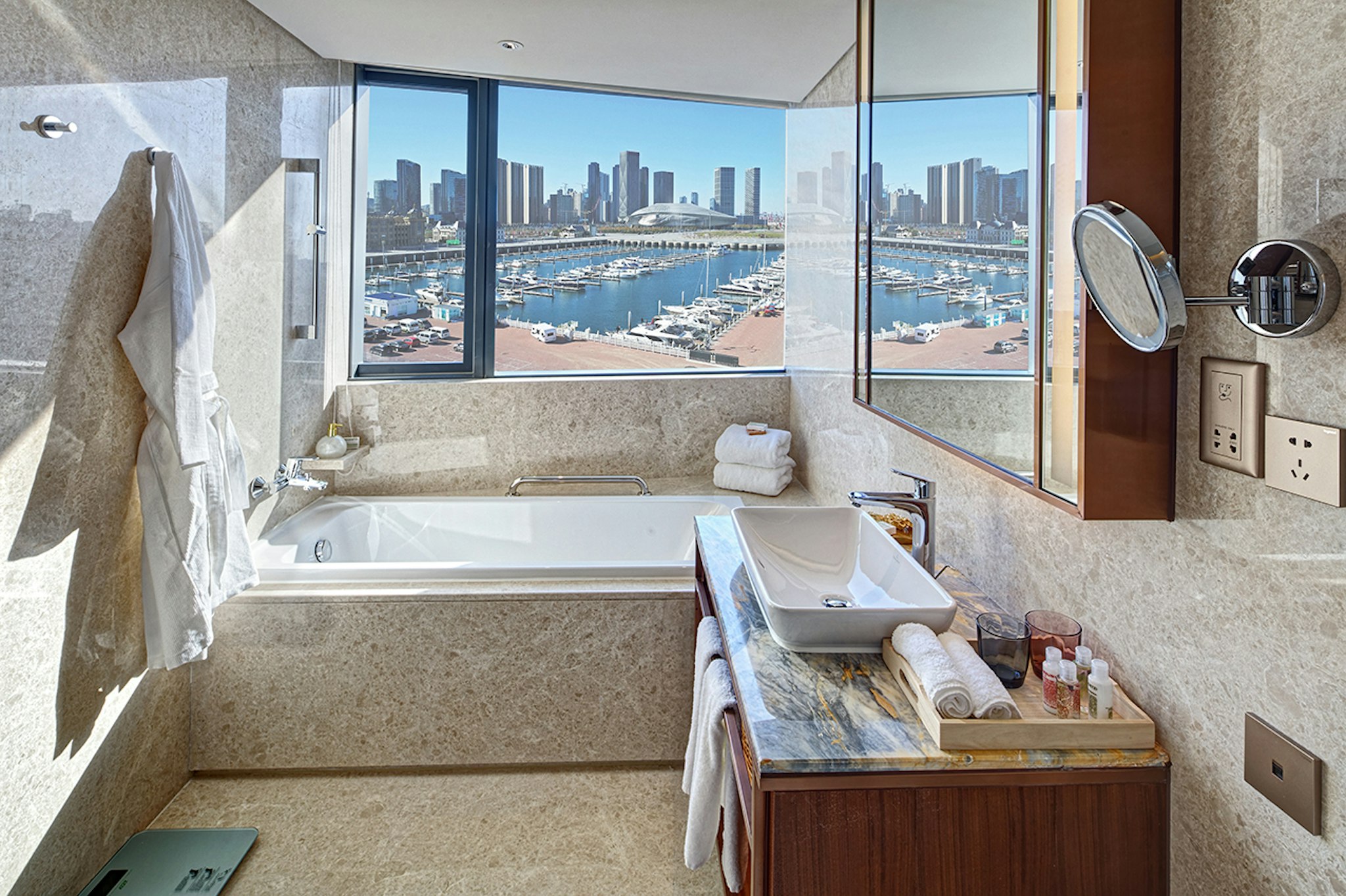 Fraser Suites Dalian 81/82