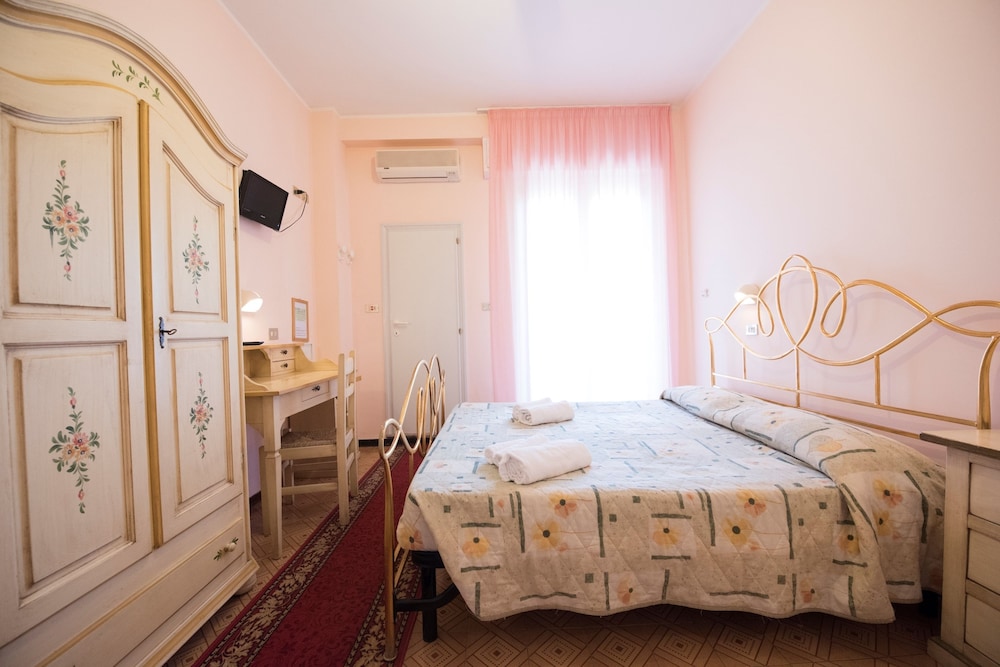 Settebello Hotel 9/50