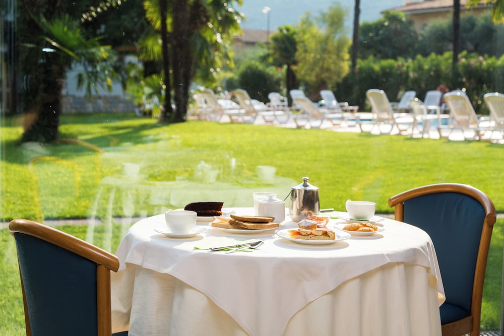 Brione Green Resort 45/69